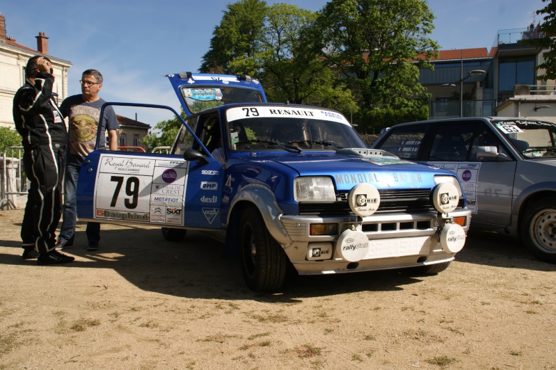 5ème Rallye Historique du Dauphiné 2/3 Mai 2015 - Page 3 Dsc04851