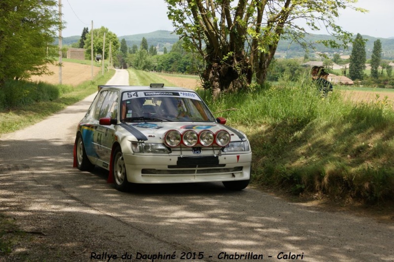 5ème Rallye Historique du Dauphiné 2/3 Mai 2015 - Page 4 Dsc05170