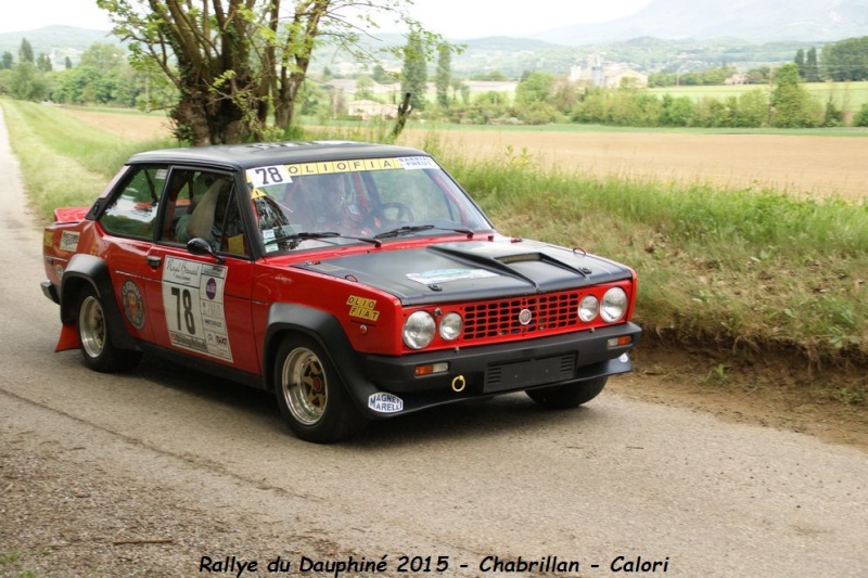 5ème Rallye Historique du Dauphiné 2/3 Mai 2015 - Page 4 Dsc05258