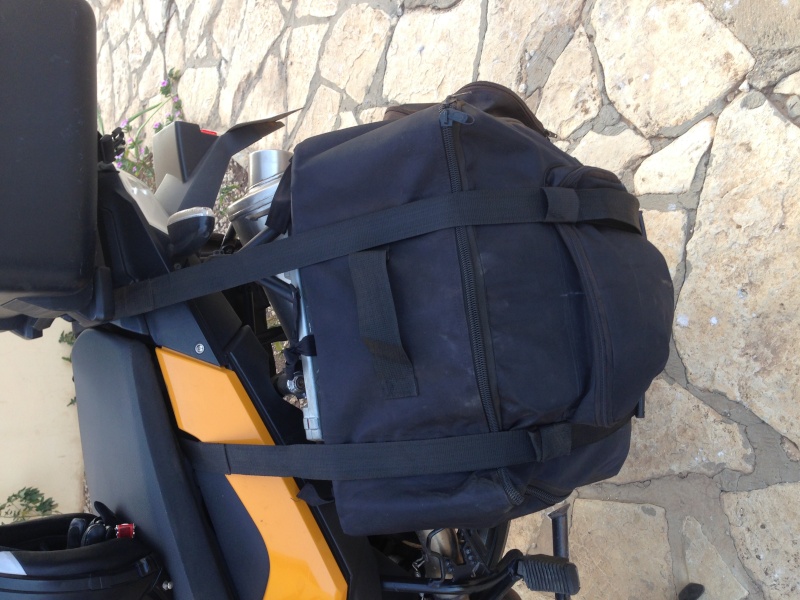 Valises souples sur support Touratech - Page 2 Img_3612