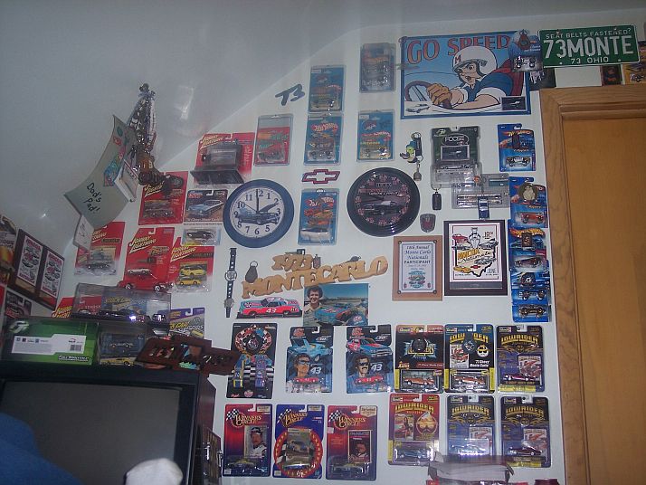 Any model collectors out there? Post your G3s! Wall110