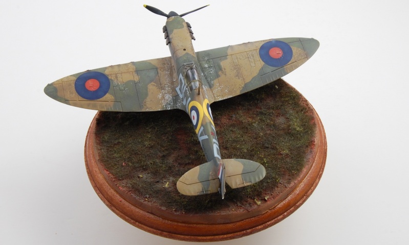 Supermarine Spitfire Mk1a - First of the many - Airfix - 1/72 413