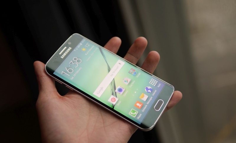 سامسونج تكشف النقاب رسميا عن هاتفيها الرائدين الجديدين، Galaxy S6 و Galaxy S6 Edge P1020511