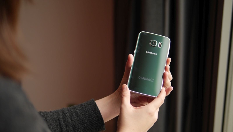 سامسونج تكشف النقاب رسميا عن هاتفيها الرائدين الجديدين، Galaxy S6 و Galaxy S6 Edge P1020513
