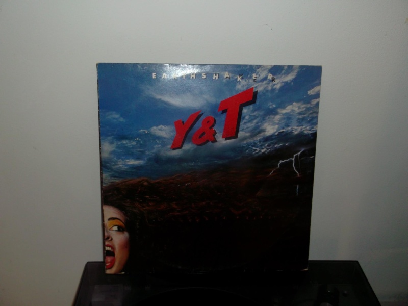 Y & T   "Earthshaker" (1981) Yt10