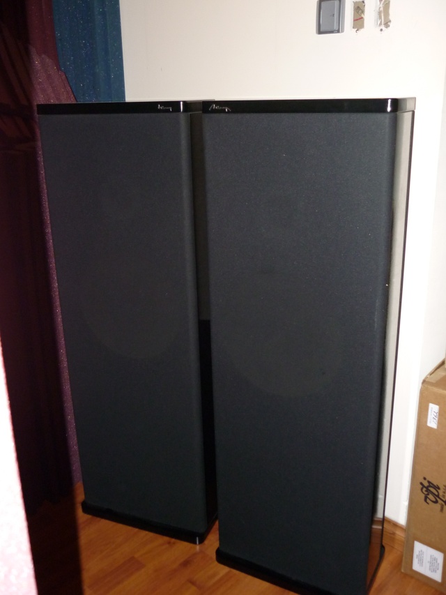 Mirage M3 i Speaker (Used)SOLD P1000110