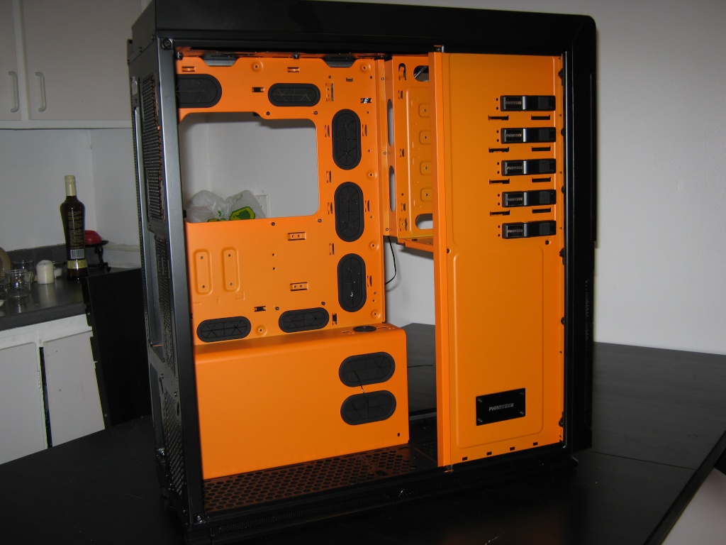 Projet pour Dvsfranck //// Phanteks Enthoo Primo Ultimate SE Black/Orange Img_0910