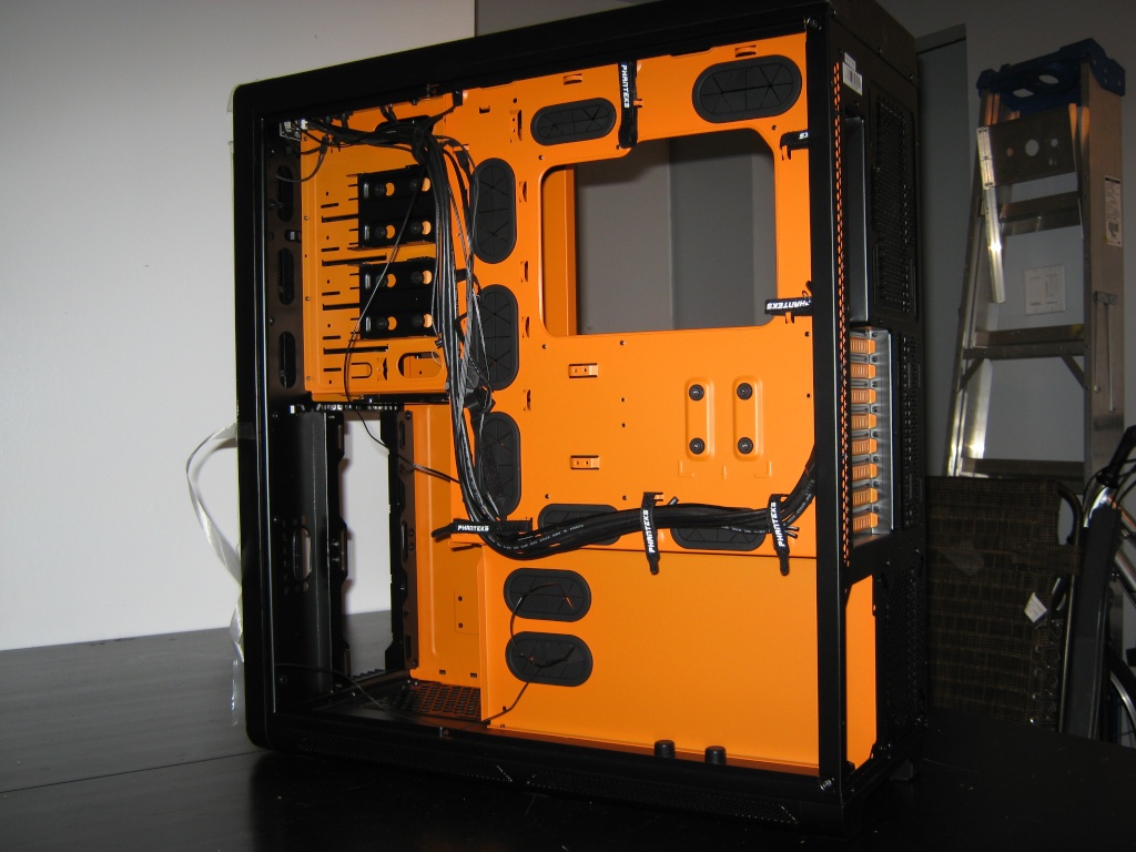Projet pour Dvsfranck //// Phanteks Enthoo Primo Ultimate SE Black/Orange Img_0915