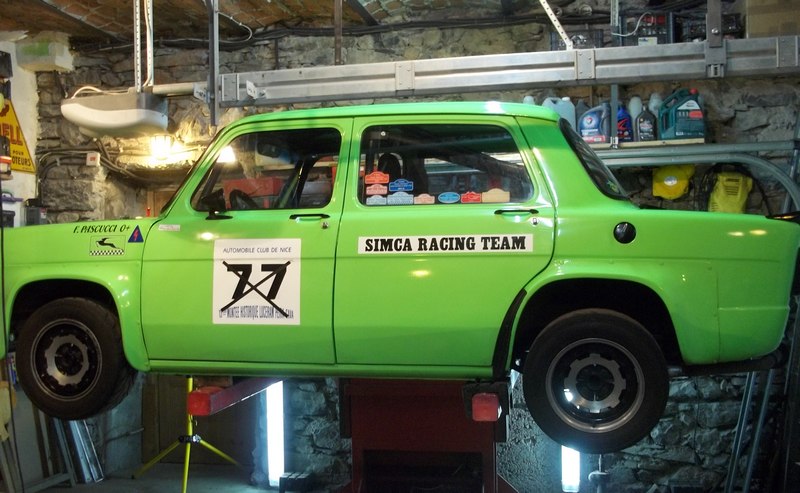Pas très original, encore une restauration de R 5 turbo - Page 38 100_1613