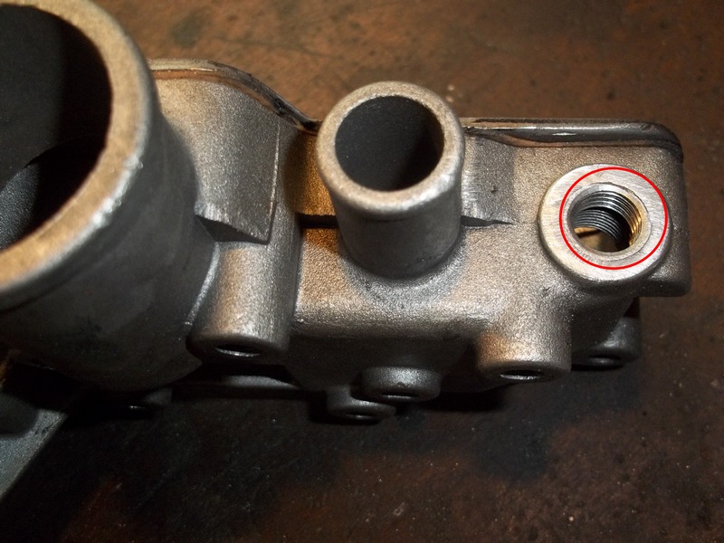 Pas très original, encore une restauration de R 5 turbo - Page 40 100_1726