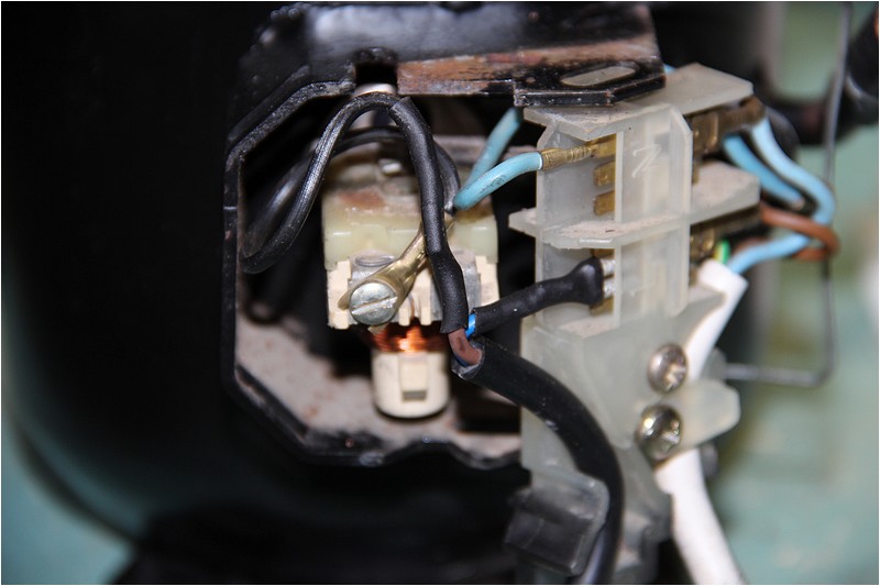 [Résolu] Cablage moteur frigo avec micro switch Img_0819