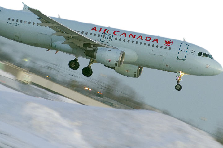 Un Airbus d'Air Canada sort de piste à Halifax 55b66f10
