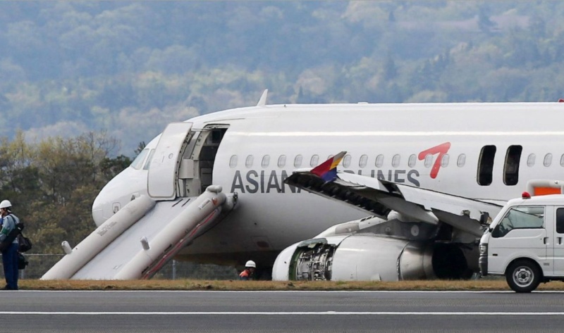 Un Airbus A320 de la compagnie sud-coréenne Asiana Airlines raté son atterrissage B10