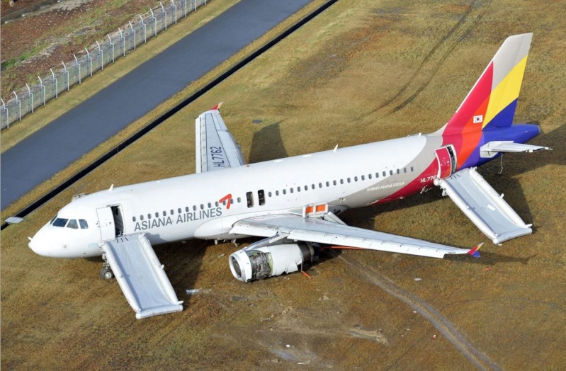 Un Airbus A320 de la compagnie sud-coréenne Asiana Airlines raté son atterrissage G10