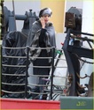 Angelina de volta ao set em NY para gravar cenas extras de SALT 28.12.09 Angeli10