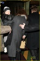 Familia Jolie-Pitt assistem a peça "Mary Poppins" em NY 03.01.10 Brad-p41