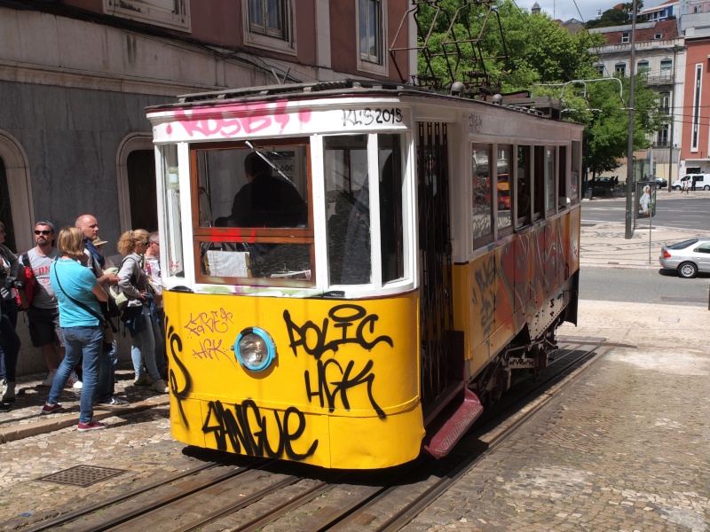 Histoire de Tram (Lisbonne) Tram_710