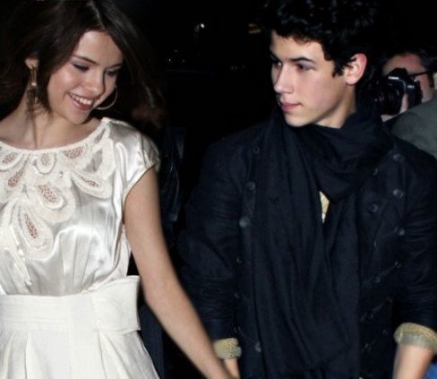 Nick Jonas : La sua musa è Selena Gomez? Cute-n10