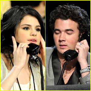 Jonas Brothers e Selena Gomez, uniti dalla beneficenza… e dall’amore! Msg-1210