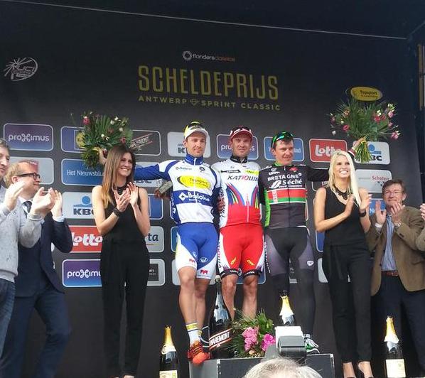 SCHELDEPRIJS  -- B --  08.04.2015 Sc111