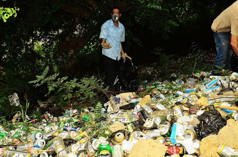 volontariat de nettoyage de la route du Cap à Aokas le 15 mai 2015 - Page 2 553