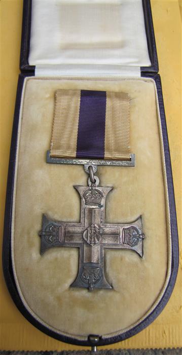 My Newest acquisition, a WWI Military Cross Group arrived. Photos added 005_mc10