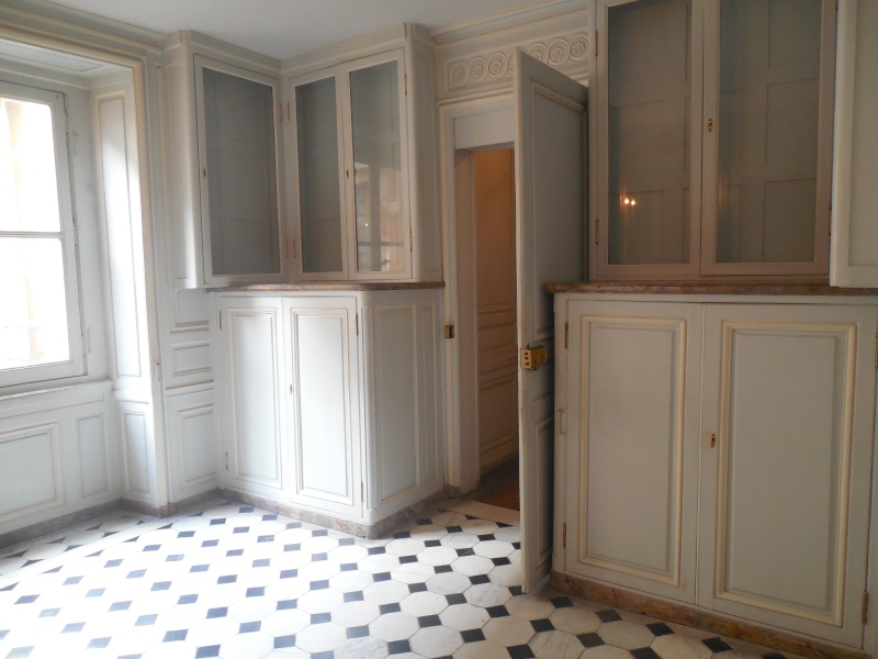Visite des petits cabinets de Marie-Antoinette à Versailles Dscn0041