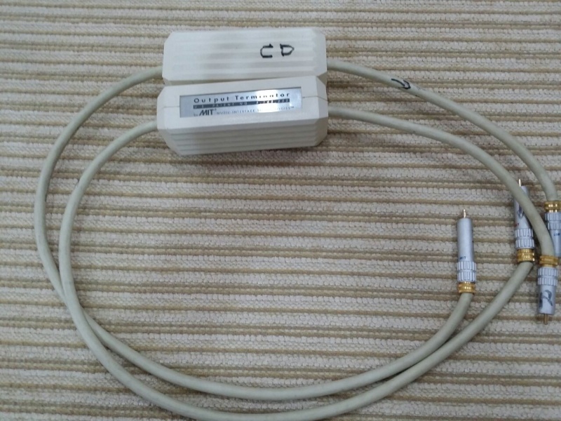 MIT MI-330 PLUS RCA Cable - 1 meter (used) 33010