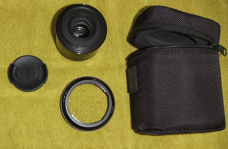 VENDU: Objectif SIGMA 60mm f/2,8 Micro 4/3 Noir Kit_si10