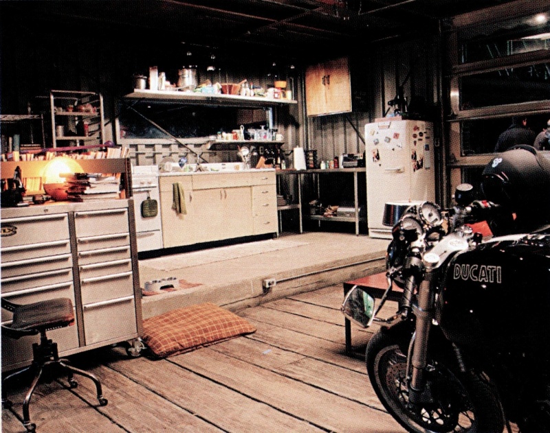 Les garages, les pièces mécaniques d'ici et d'ailleur.... - Page 21 Tumblr25