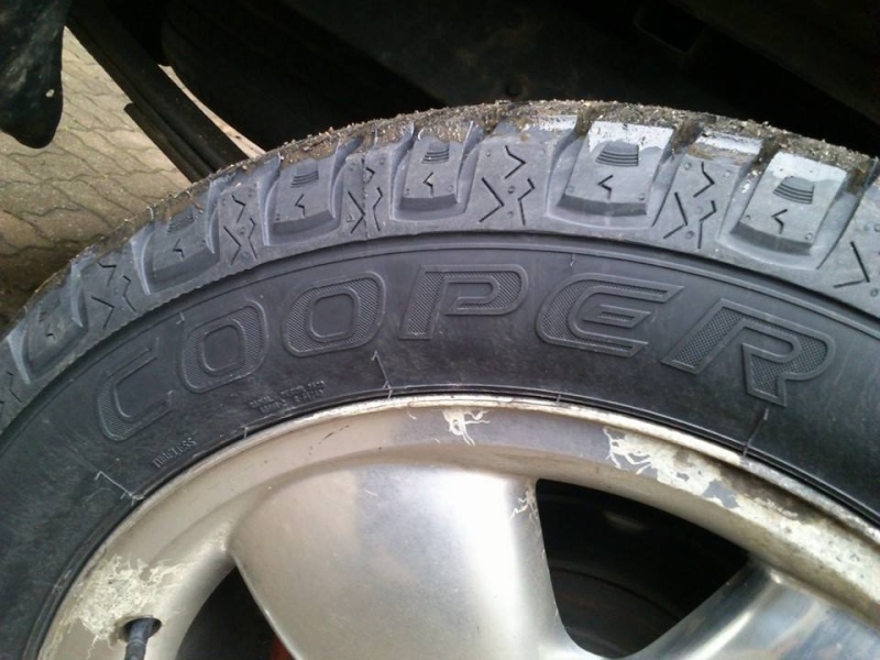 marques de pneus  14591010