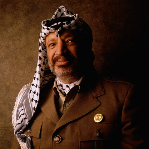 صور الرمز القائد الراحل ياسر عرفات (ابو عمار) Ousoou11