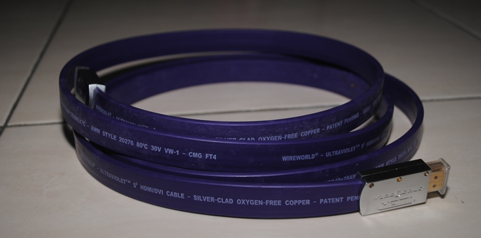 Wireworld Ultraviolet Hdmi Cable (sold) Dsc_1010