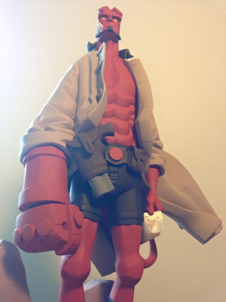 Hellboy Mike Mignola par Fariboles 1/6 Statue - Page 4 H310