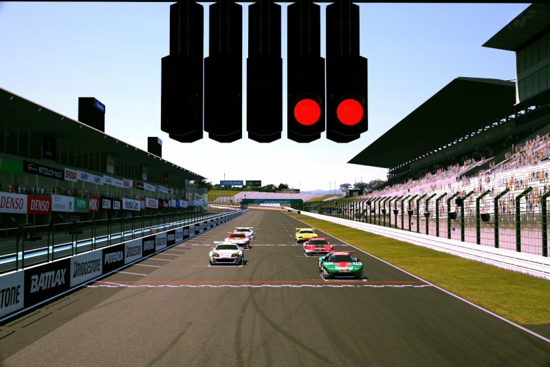 Course 4 : Race Day JGTC - Page 3 Suzuka10