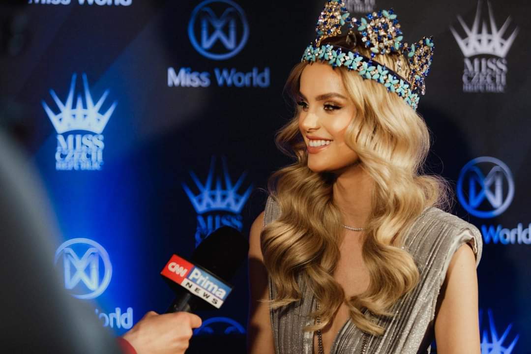 ♔ The Official Thread Of Miss World 2023/2024 ® Krystyna Pyszková of Czech Republic ♔ - Page 2 Fb_im412