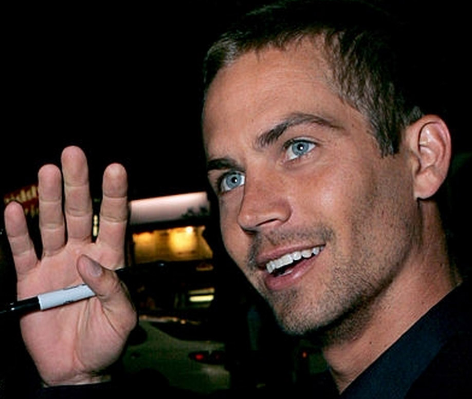 Paul Walker's hands Paul-w10