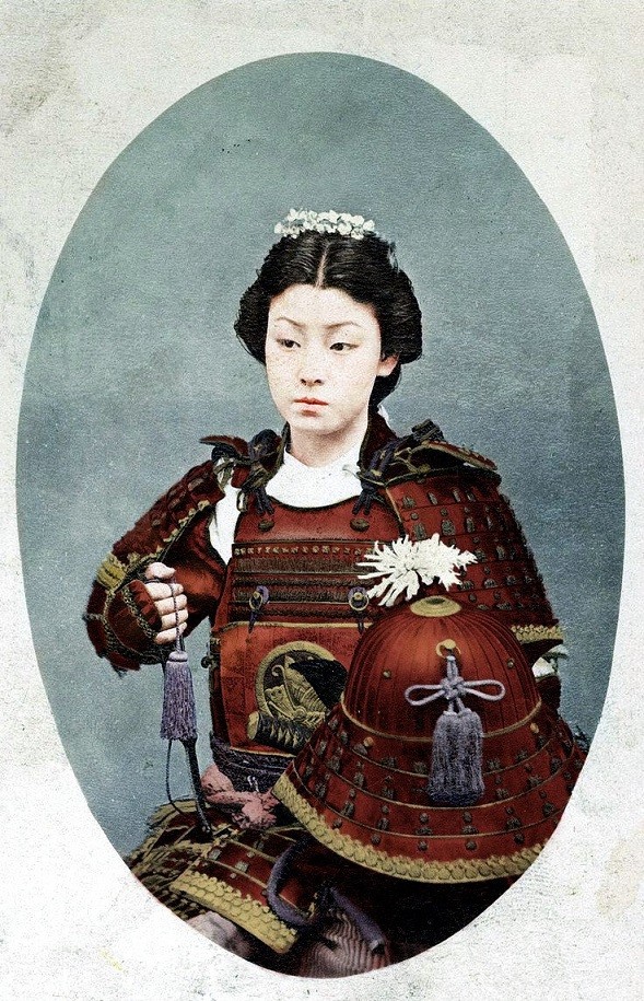 l'armure du samouraï Onnajj10