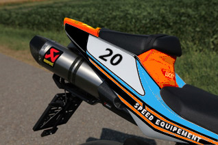 B King GSXR Edition .... enfin presque Arr_mc11