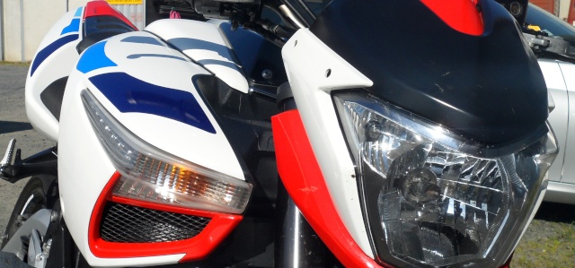 B King GSXR Edition .... enfin presque Bandea10
