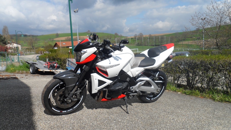 B King GSXR Edition .... enfin presque Sam_5311