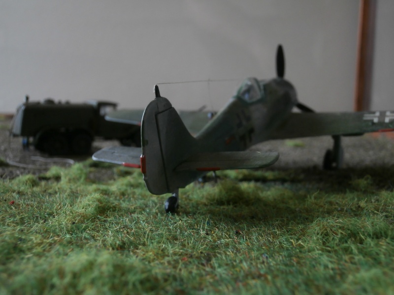 Diorama Heinkel 111 H20 dans son hangar sur l'aérodrome de Vannes Meucon 1940/45- 1/72 Dio_fi53