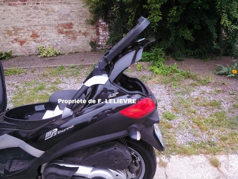 Tripode Piaggio MP3 400 Touring Img_2016