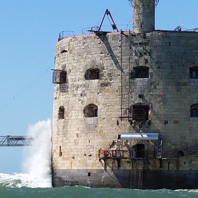 [Spécial] Photos de Fort Boyard 2015 par les internautes - Page 14 11203310