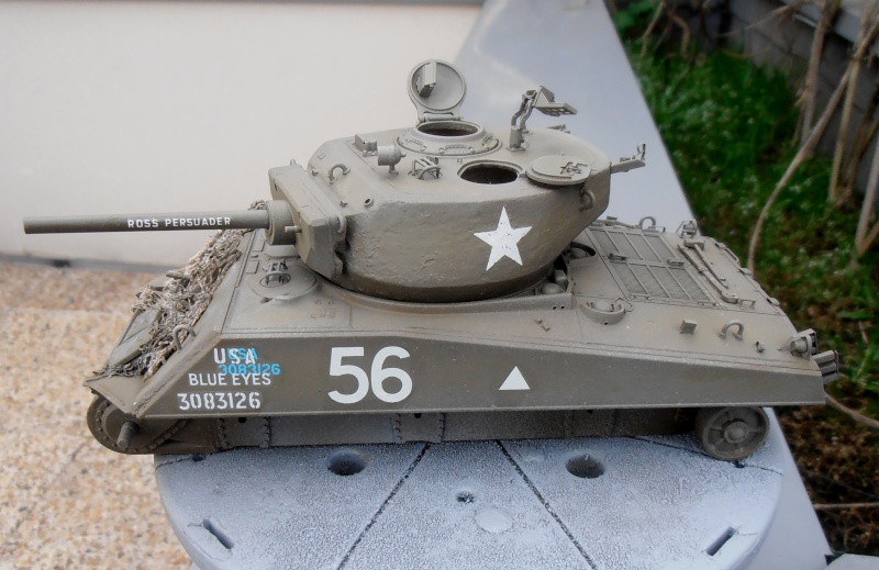 Sherman M4A3E2 " jumbo " ( Tamiya et set de détaillage au 1/35ème ) Terminé!!!! - Page 4 P3220519