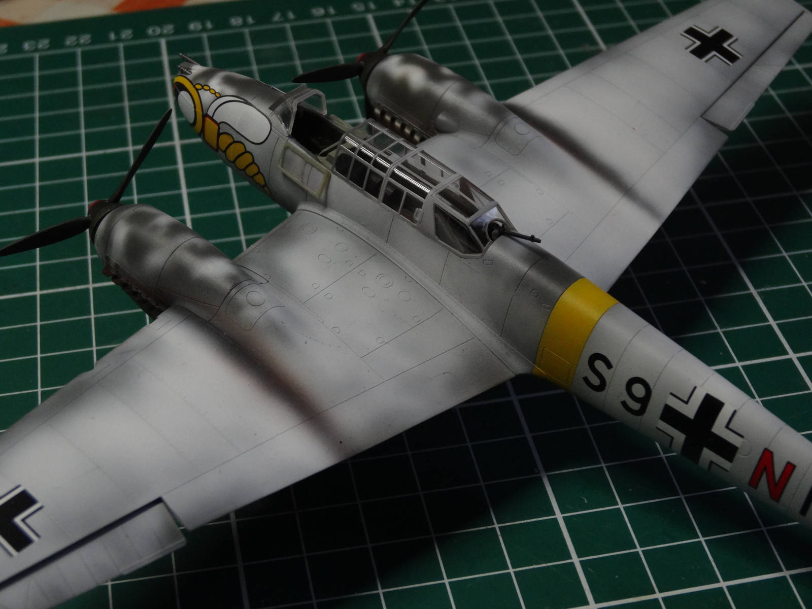 [Concours Avions Allemands WWII] Bf 110E Eduard 1/72 WEEK-END Edition Dsc06514