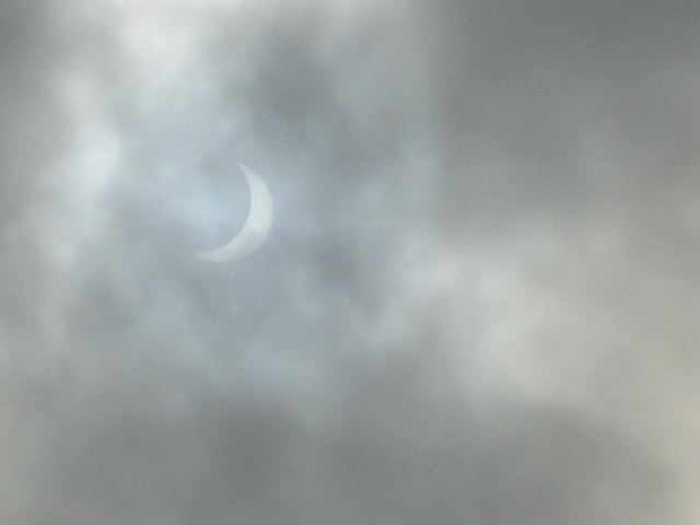 todays solar eclipse 1_510