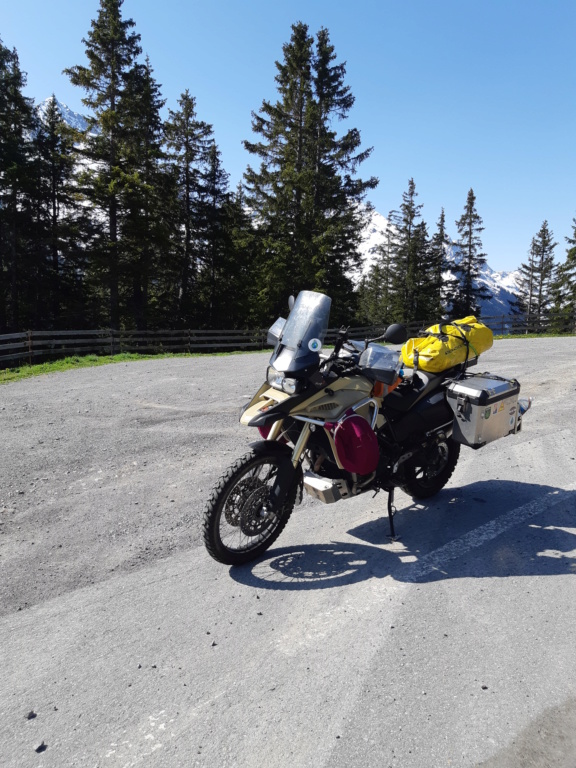 Lente mutation d'une 800GS en travel bike  20190610