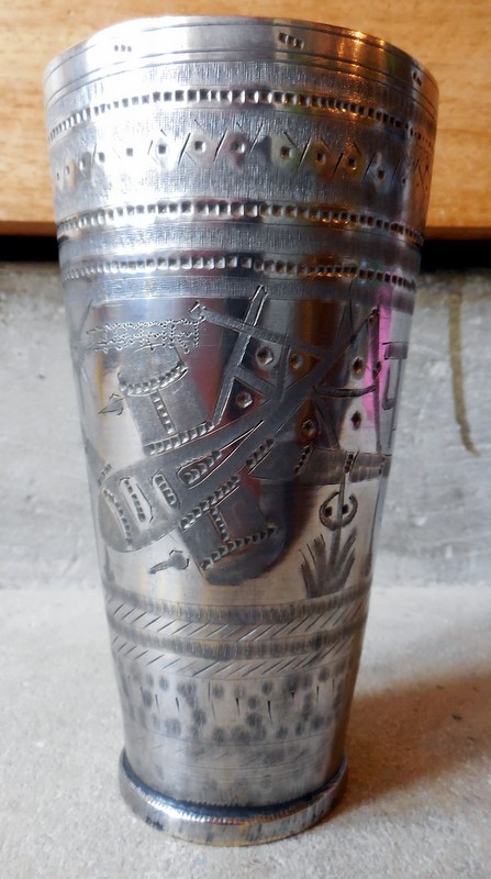 vase en métal argenté Dscn0414