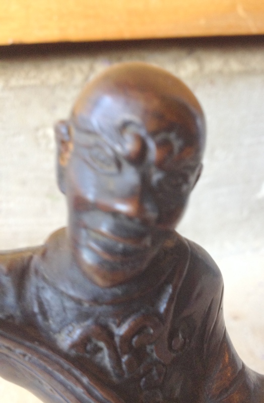 statuette personnage en bronze Img_7458